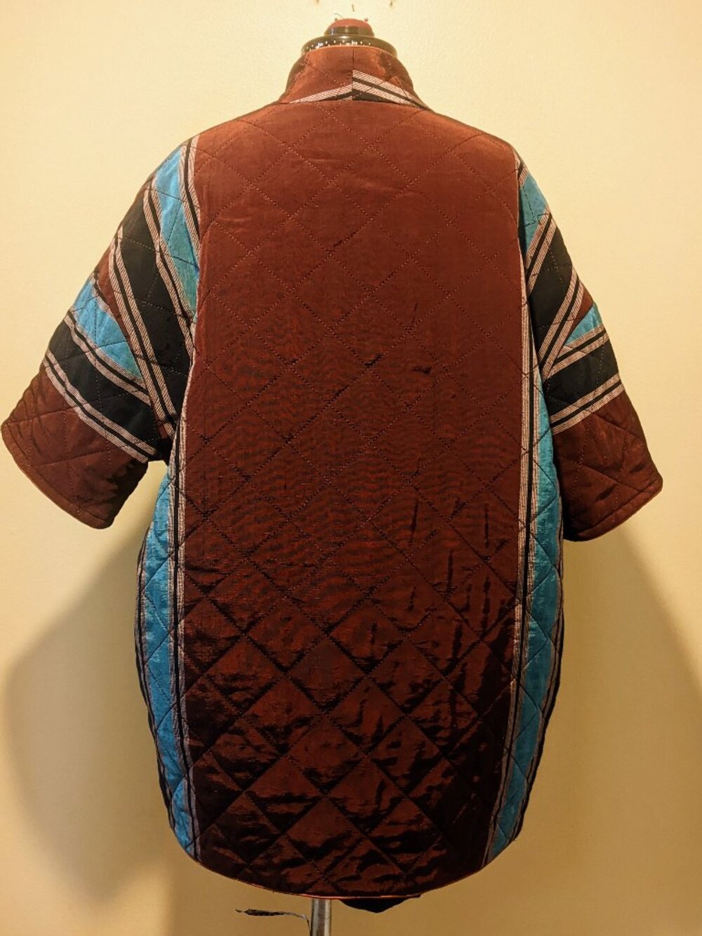 Vintage Hanten Quilted Reversible Jacket | Embroidered Sleeve | Unisex One Size - Picture 5 of 13